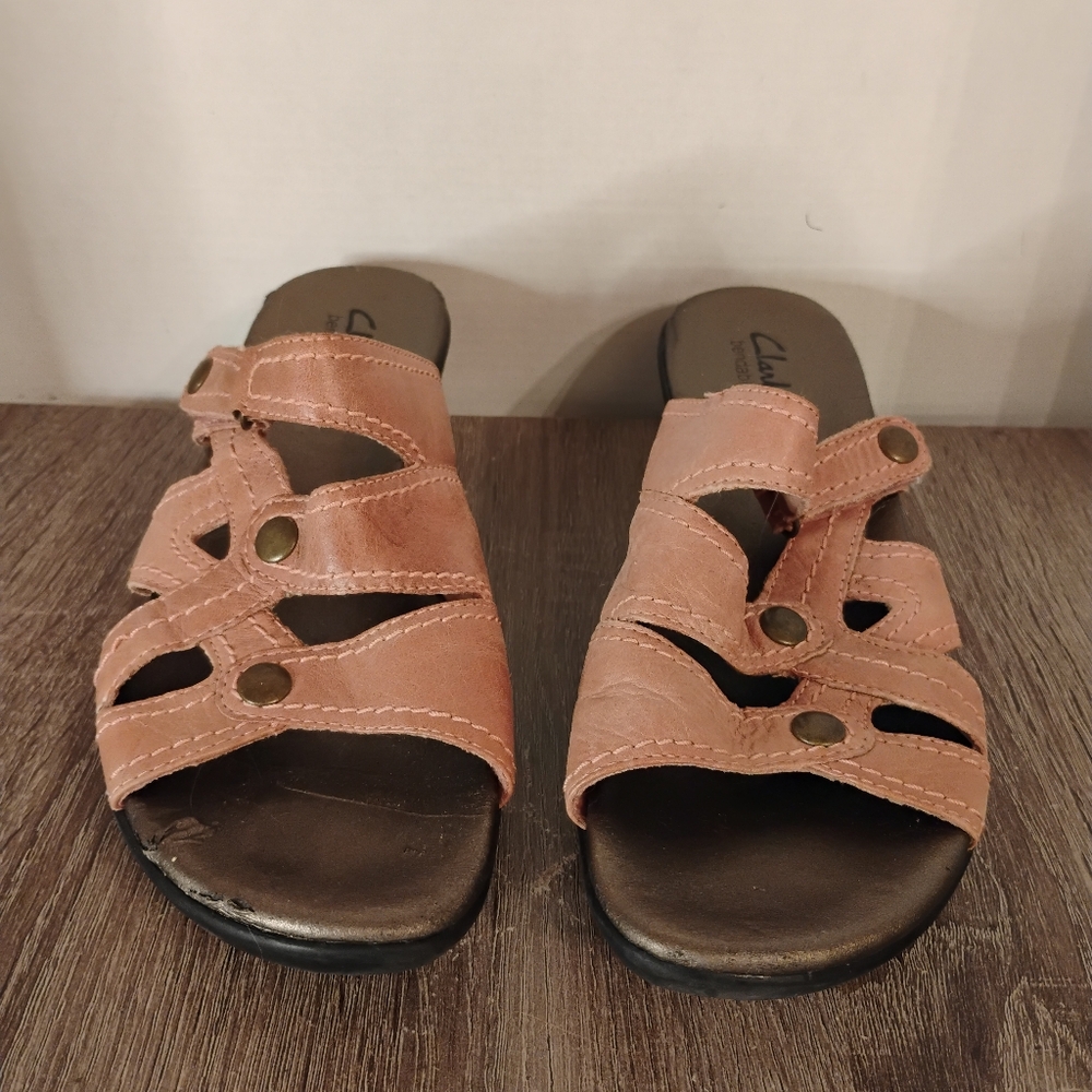 Clarks Bendable Leathers Studded Sandals